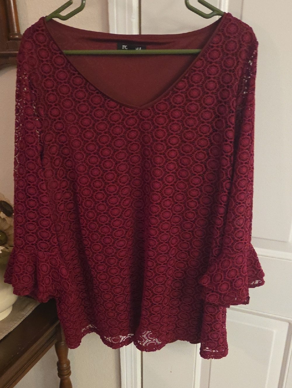 Roz & Ali Burgundy Lace Bell-Sleeve Blouse 3X